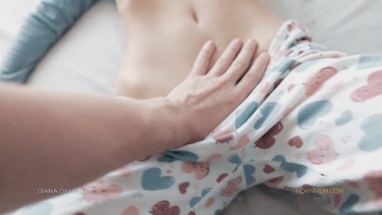 Сладкое утро с пальчиком в анале