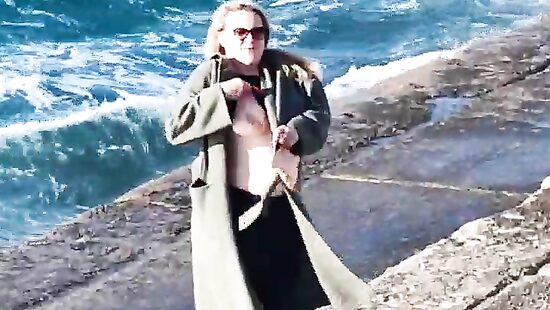 чуть в море не унесло